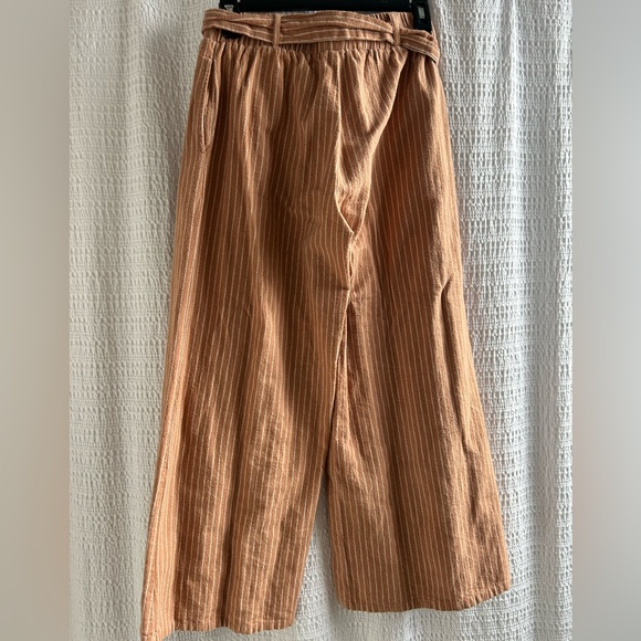 Flowy pants with pockets - Picture 3 of 4